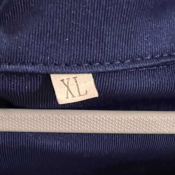 Easy Wear Set: V-Neck Collared Blouse/Pant Set in Navy NWOT - Picture 9 of 11